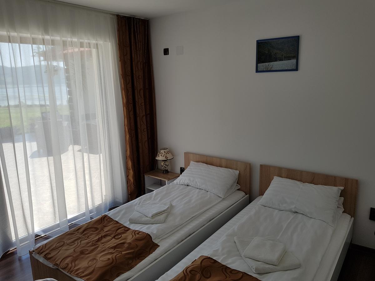 Clisura Dunarii - Pensiunea Casa Creta Liborajdea Exteriör bild